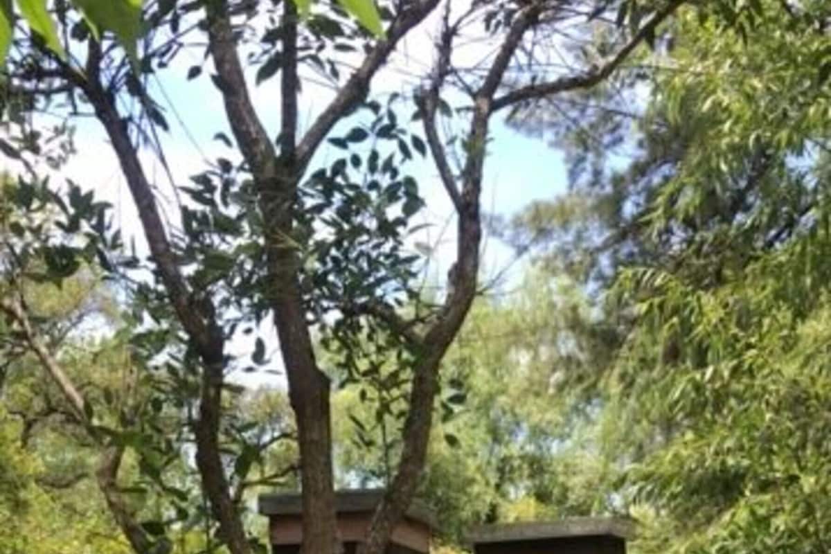 أغطية فراش متميزة وميني بار وخزنة داخل الغرفة وواي فاي مجانًا