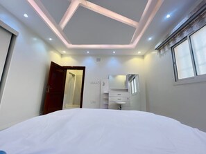 Individually decorated, individually furnished, blackout curtains - alaqeeq apartments  (Madinah)