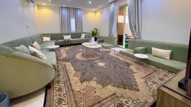 Reception - alaqeeq apartments  (Madinah)