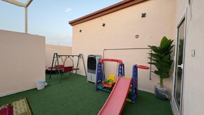 Terrace/patio - alaqeeq apartments  (Madinah)
