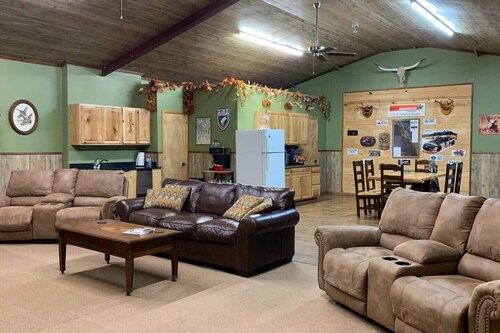 Grandview Acres Bunkhouse