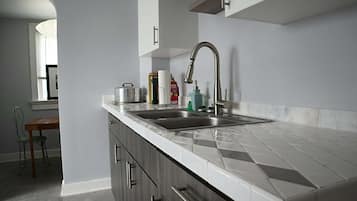 Fridge, ice maker