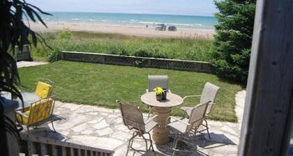 Beach Front Family Cottage Sauble Beach