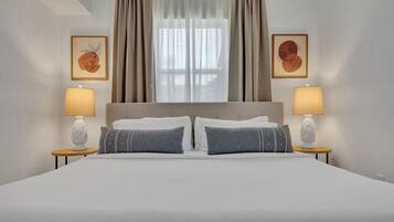 Classic Apartment, Beach View | 1 bedroom, premium bedding, travel crib, free WiFi