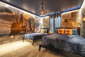 4 chambres, fer et planche à repasser, lit parapluie, Wi-Fi gratuit