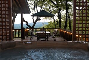 屋外ダイニングエリア