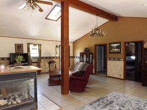 Uklassifisert bilde, 4 av 28, knapp