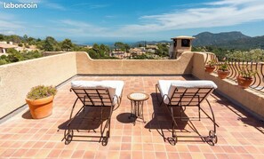 Terrace/patio - Villa Avec Piscine et vue mer (Les Adrets-de-l'Estérel)