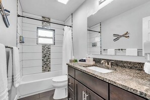 Shower, hair dryer, towels, soap - 4BR Oasis w/Pool & Firepit – Near AMI & IMG (Bradenton)