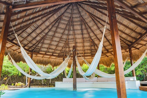 U-GO Magnífica casa con piscina junto al Mar