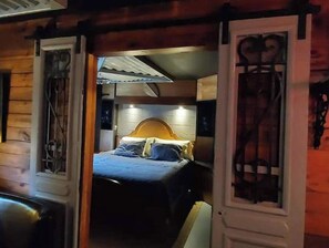 1 habitación y caja de seguridad en la habitación 