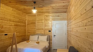 Comfort-rum | Sängtillbehör av högsta kvalitet, skrivbord och arbetsyta för laptop