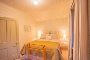 1 chambre, bureau, Wi-Fi, draps fournis