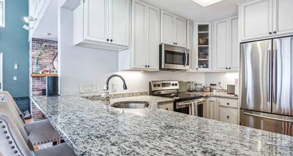 View Golf Course, Brick Fireplace - Coach Road 8B