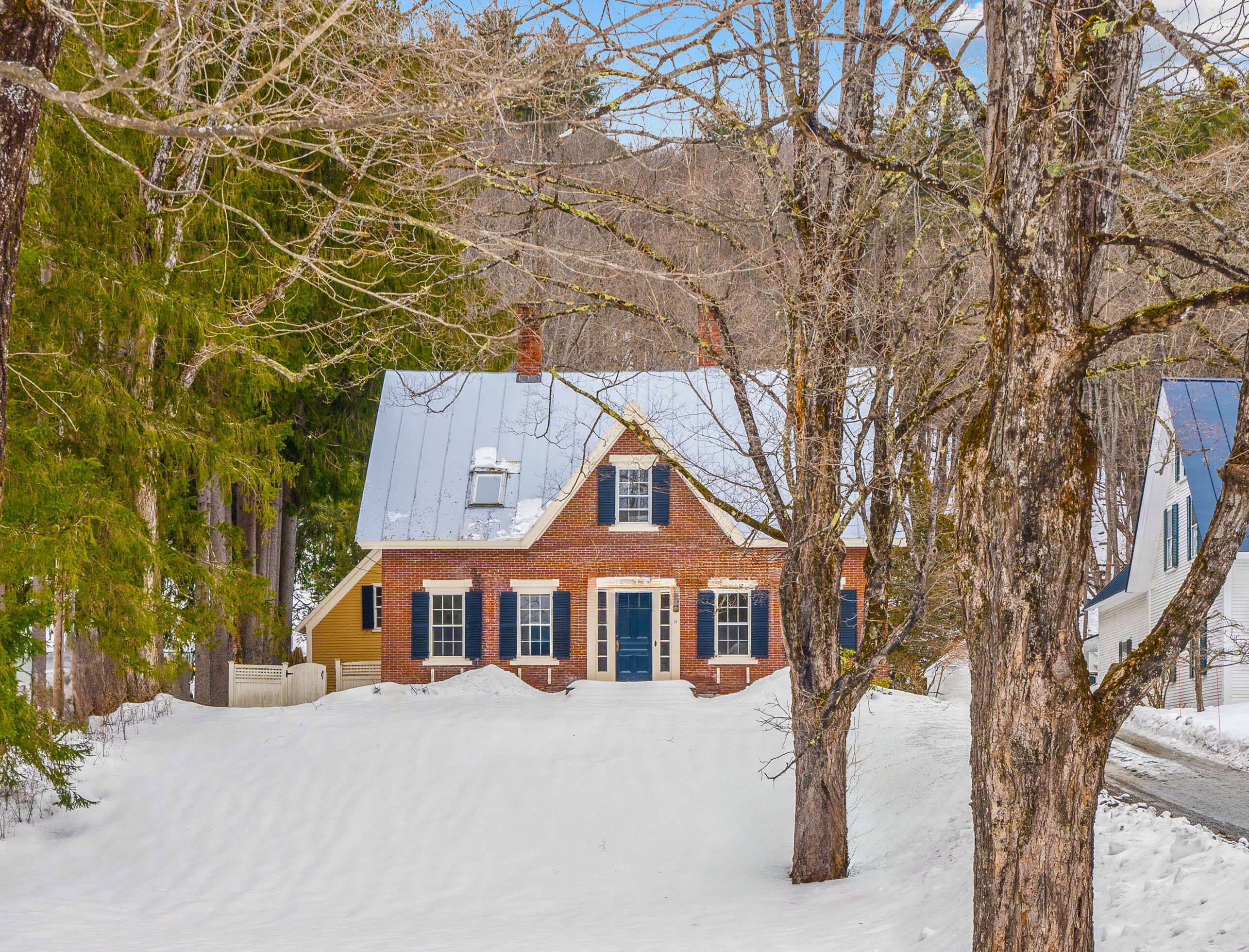 Charming Retreat in heart of Woodstock, VT