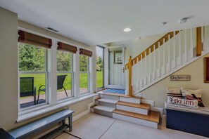 Interior - Pet-Friendly Relaxing Retreat - Newton Village 11B (Quechee)