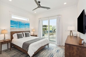 5 bedrooms, free WiFi, bed sheets