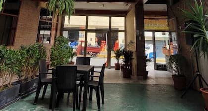 Hotel Manantial