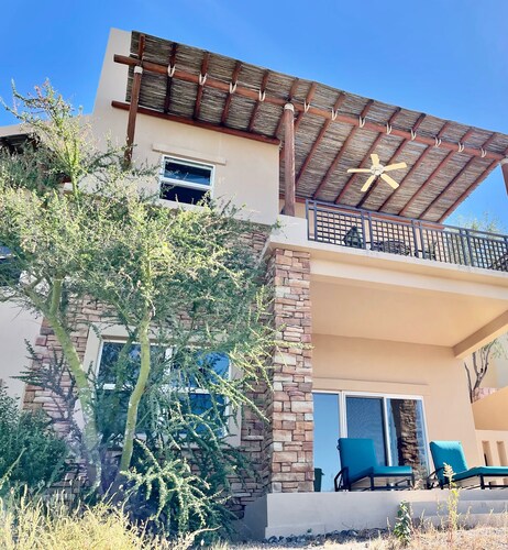 Cayo Santo Residence w/ Golf Cart & Beach Club