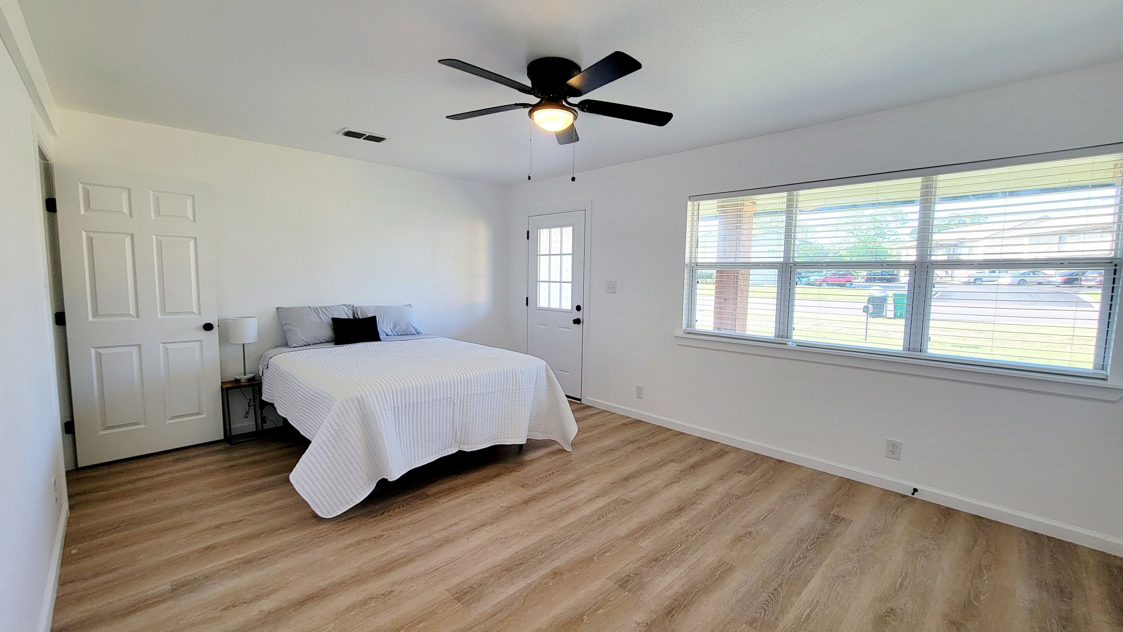 3 habitaciones, wifi gratis y ropa de cama 