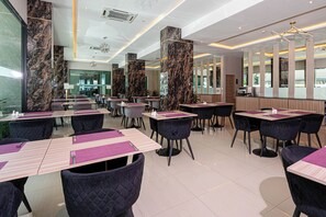 Restaurant - Patong Bay Residence (Patong)