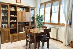 Dining - SE076 - Senigallia, three-room apartment convenient to services (Senigallia)