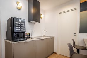 Smart TV de 40 pulgadas con canales digitales, además de Netflix, Hulu