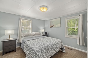 1 dormitori, escriptori, planxa i posts de planxar i wifi gratuïta