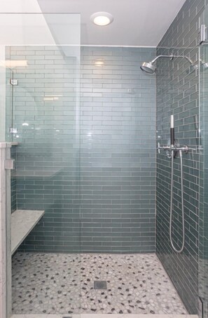 Hair dryer, towels, soap, shampoo