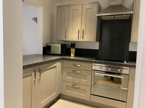 Selwood Cottage; A rural retreat on the outskirts of Frome, near Longleat Safari Park and Bath!