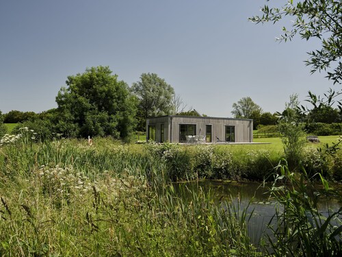 Nunney Lodge, a rural retreat on the outskirts of Frome, near Longleat Safari Park and Bath!