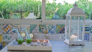 Unclassified image, 3 of 44, button - JUNGLE HOUSE FLAMINGO- P1060 (Santa Margherita di Pula)