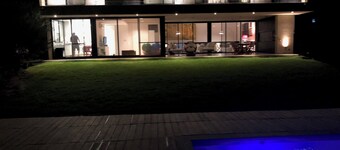 Comfortable, modern, easy and quiet