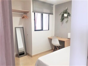 2 soverom, strykejern/-brett, wi-fi og sengetøy