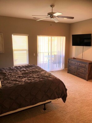 3 間睡房、熨斗/熨衫板、Wi-Fi、床單