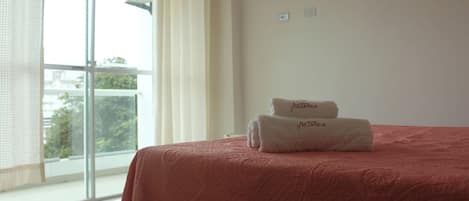 1 chambre, Wi-Fi, draps fournis