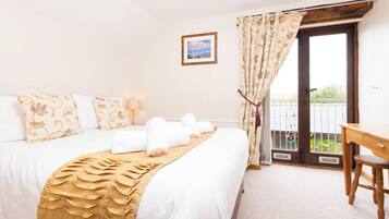 3 Schlafzimmer, Bügeleisen/Bügelbrett, Reisekinderbett, WLAN