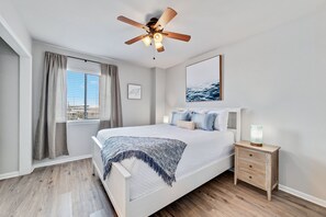 2 chambres, fer et planche à repasser, accès au Wi-Fi (inclus)