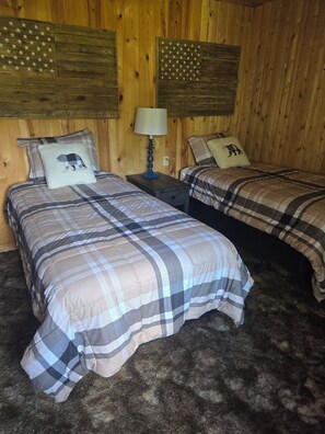 2 bedrooms, free WiFi, bed sheets