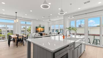 6 bedrooms, premium bedding, memory-foam beds, individually decorated