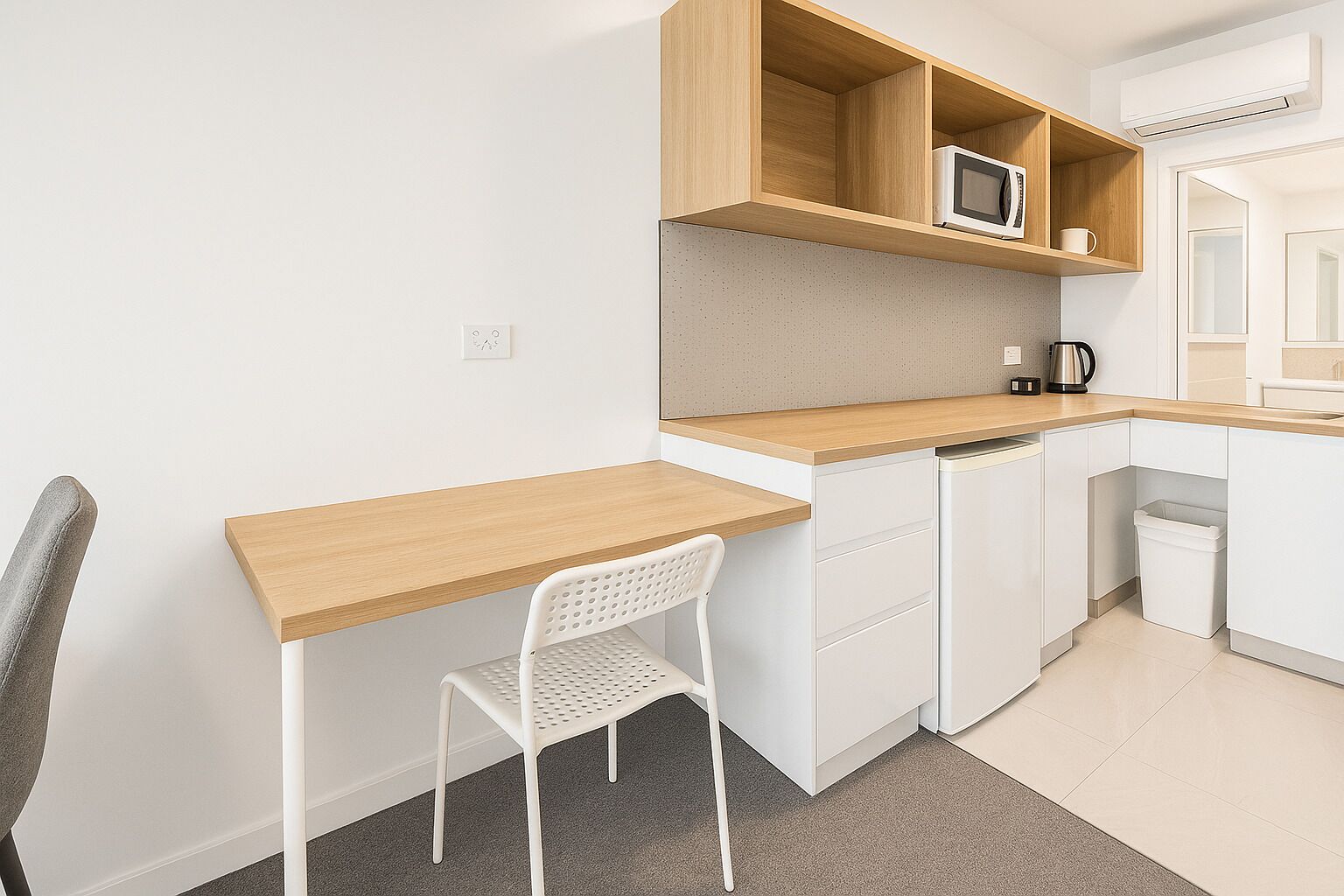 Soundproofing, free WiFi, bed sheets