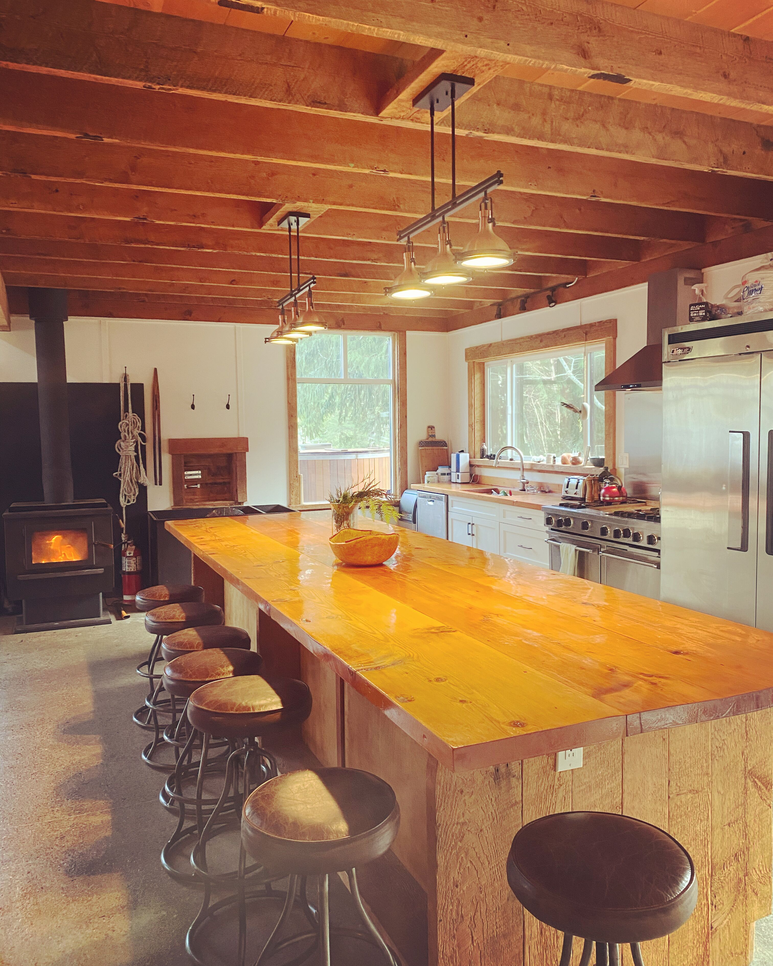 Ice maker, dining tables, kitchen islands