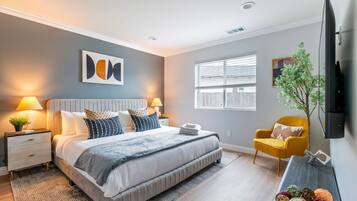 3 dormitoris, escriptori, planxa i posts de planxar i wifi gratuïta