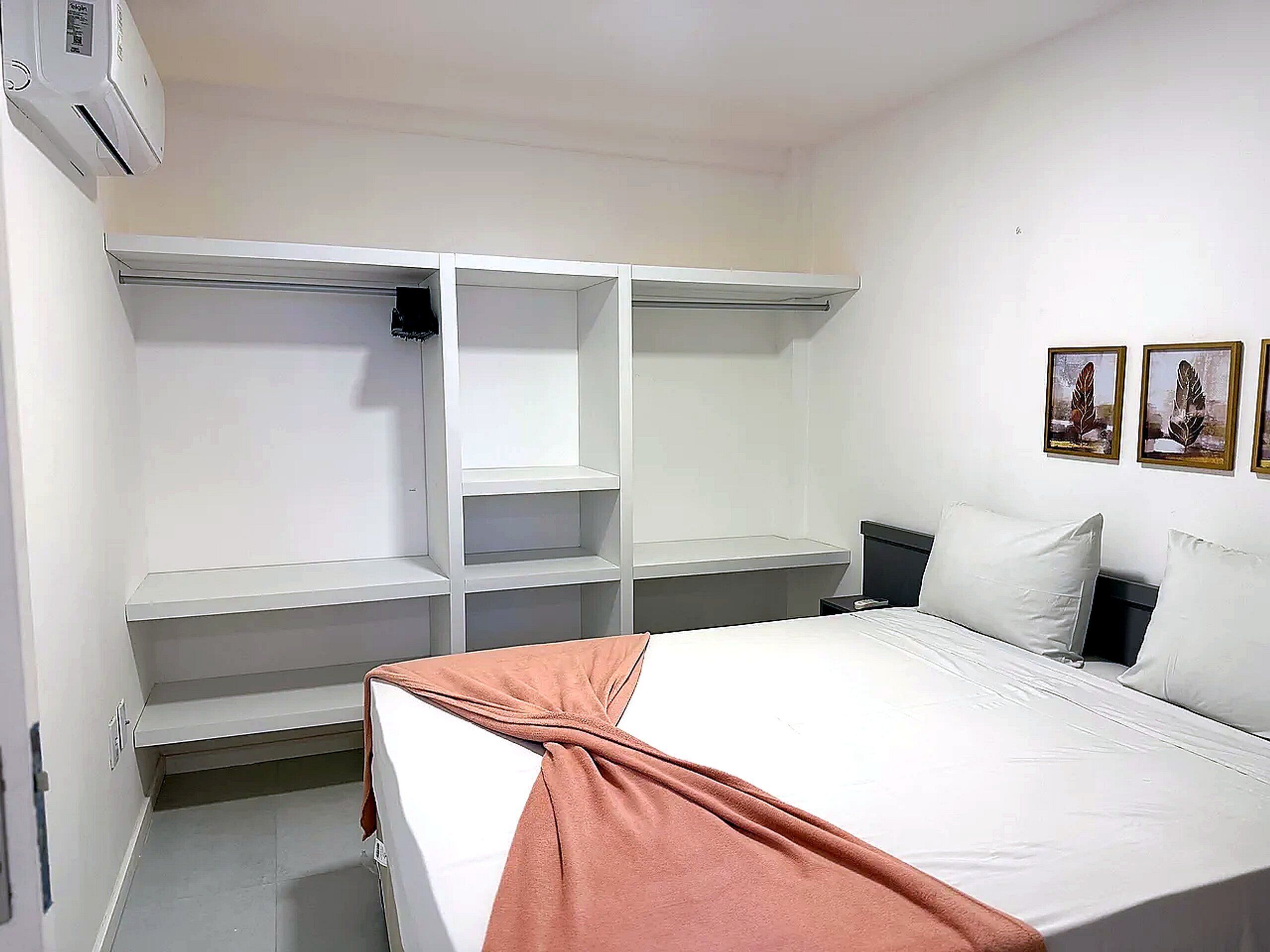 Apartamento 2° andar | Premium bedding, blackout drapes, iron/ironing board, free WiFi