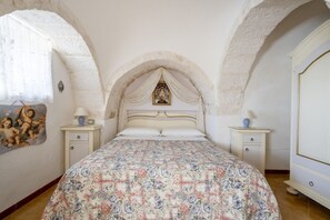 2 slaapkamers, een strijkplank/strijkijzer, wifi, beddengoed