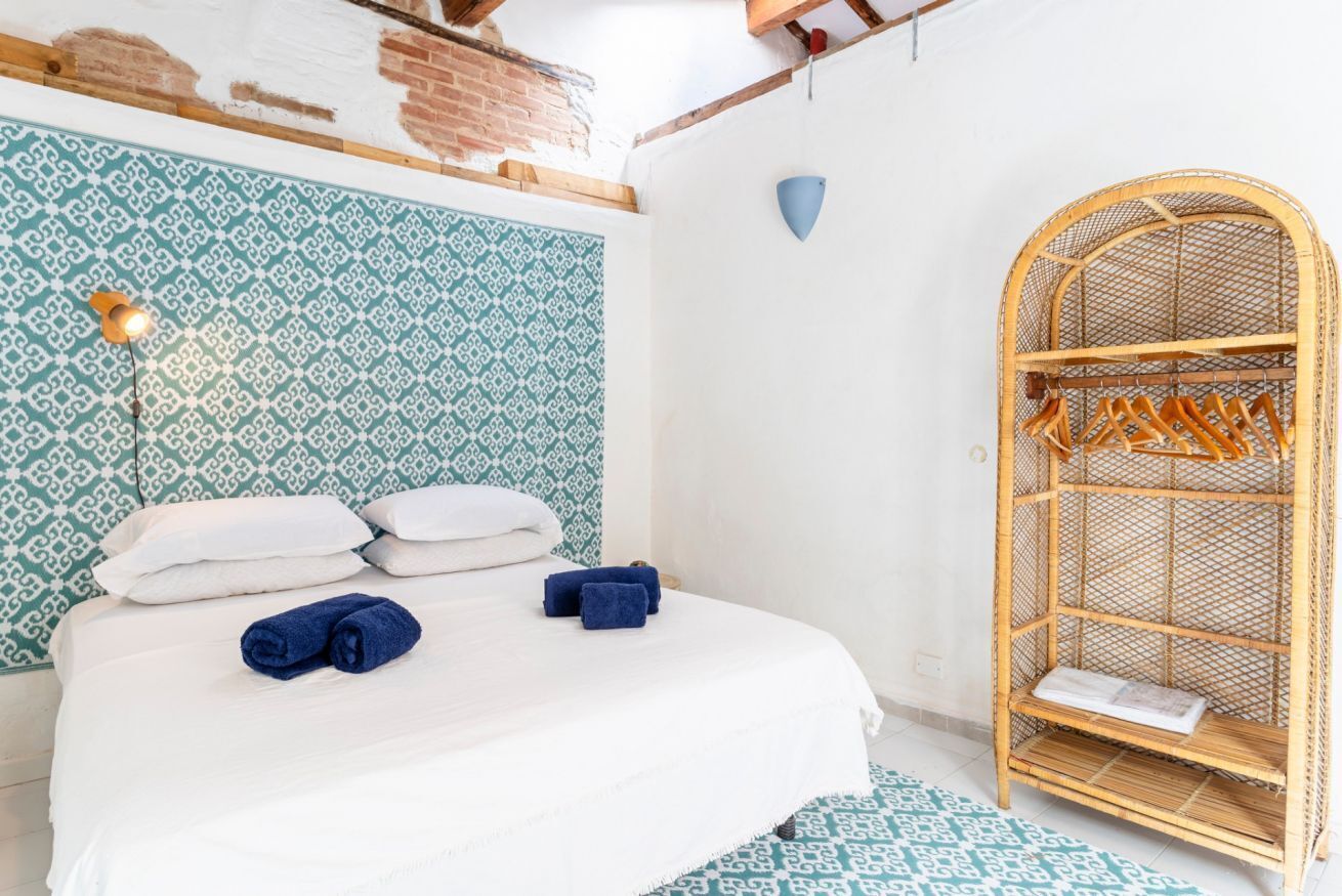 1 chambre, fer et planche à repasser, Wi-Fi, literie fournie