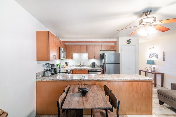 Fridge, microwave, oven, stovetop