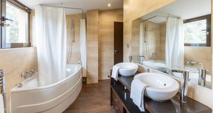 Holiday Home 'El Herrén Del Abuelo' with Mountain View, Private Pool and Private Terrace