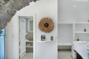 1 bedroom, iron/ironing board, free WiFi, bed sheets - Studio Apartment 'Politimi's  N6' with Mountain View, Wi-Fi and Air Conditioning (Amorgos)
