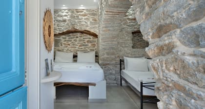 Studio Apartment 'Politimi's N6' with Mountain View, Wi-Fi and Air Conditioning